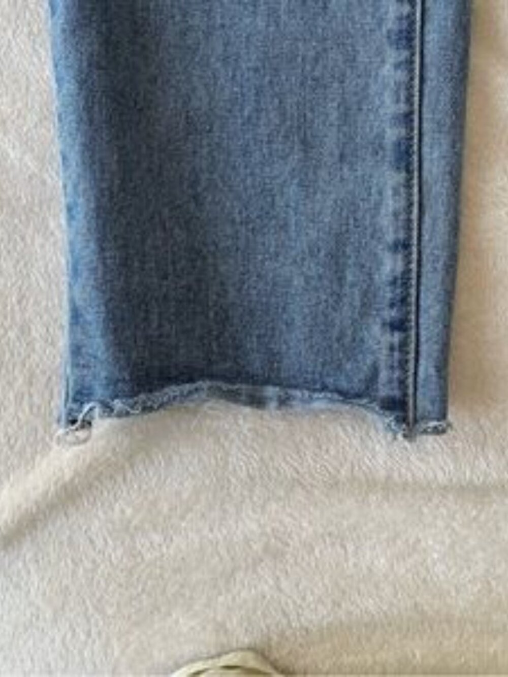 Brandy Melville john galt denim mom jeans - Picture 15 of 16